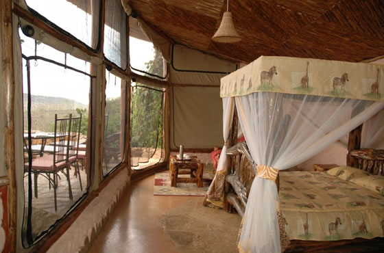 4 Days Mombasa Budget Camping safari to Tsavo East, Amboseli and Tsavo West Camping